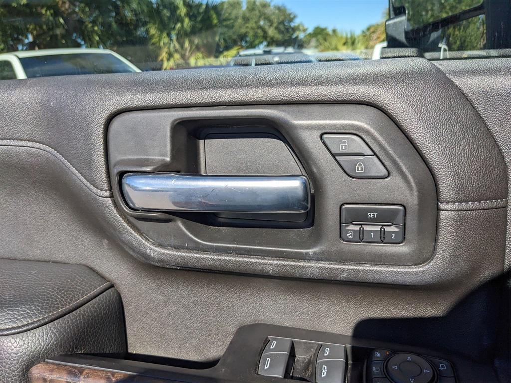 used 2022 GMC Sierra 2500 car, priced at $53,722