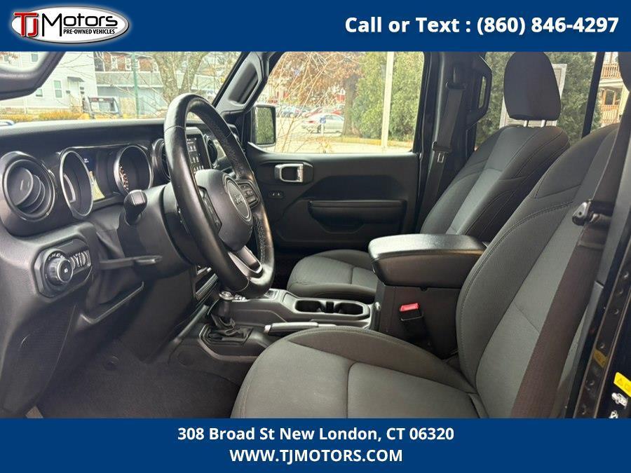 used 2020 Jeep Wrangler Unlimited car, priced at $24,995