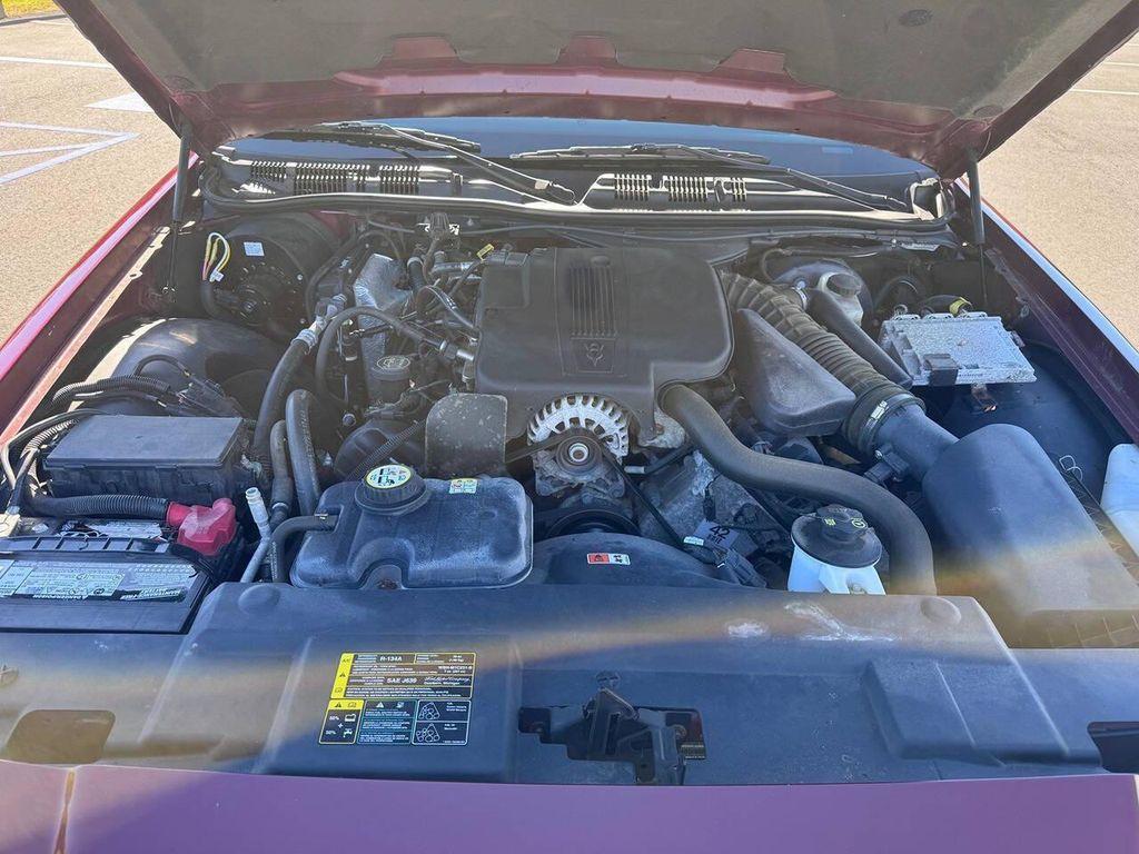 used 2005 Mercury Grand Marquis car, priced at $9,998