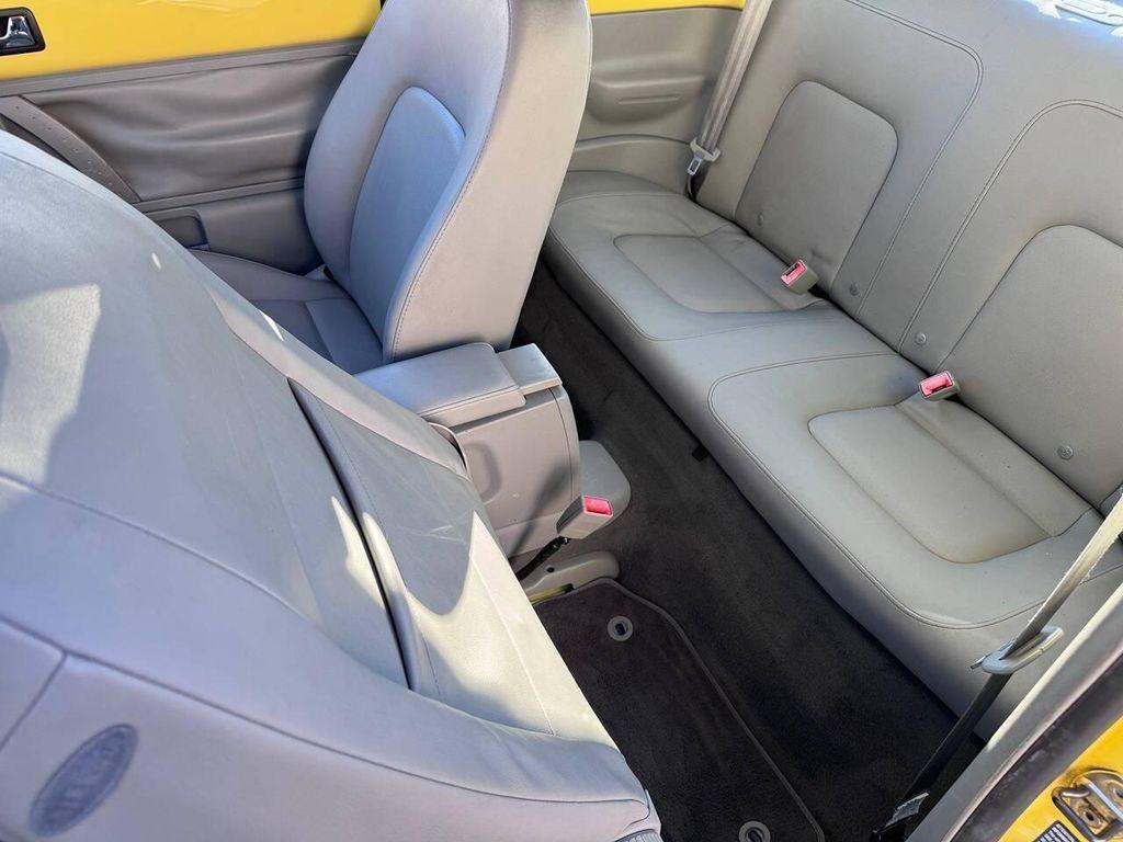 used 2005 Volkswagen New Beetle car