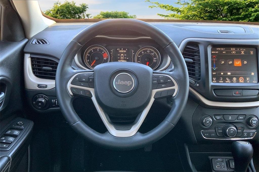used 2016 Jeep Cherokee car, priced at $9,750