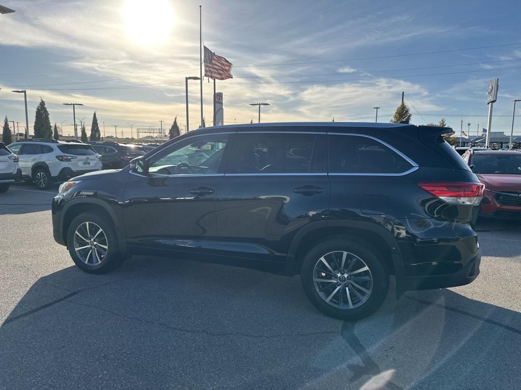 used 2017 Toyota Highlander car, priced at $20,750