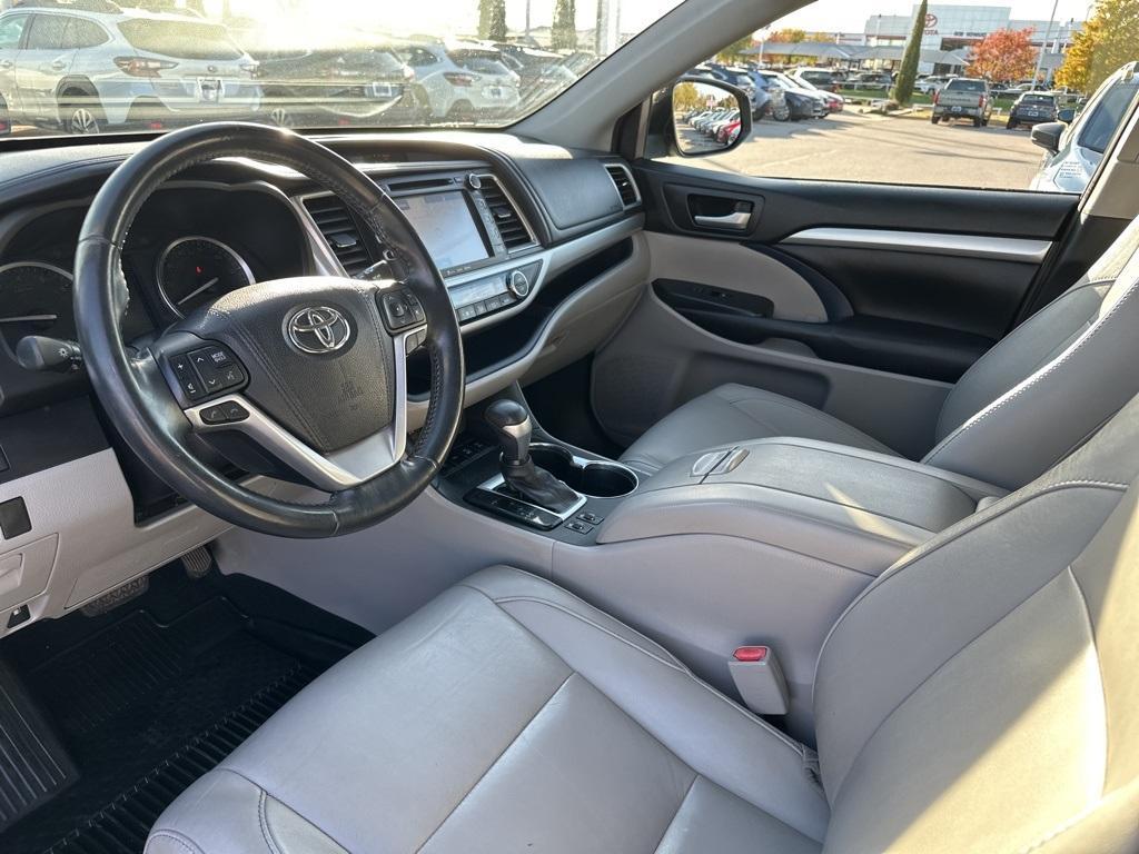 used 2017 Toyota Highlander car, priced at $20,750