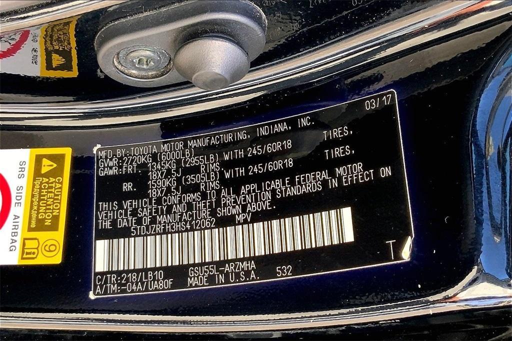 used 2017 Toyota Highlander car, priced at $18,404