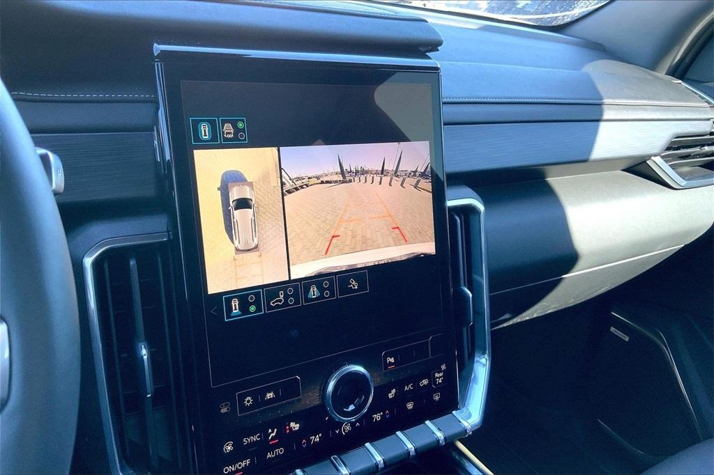 used 2024 GMC Acadia car, priced at $33,950