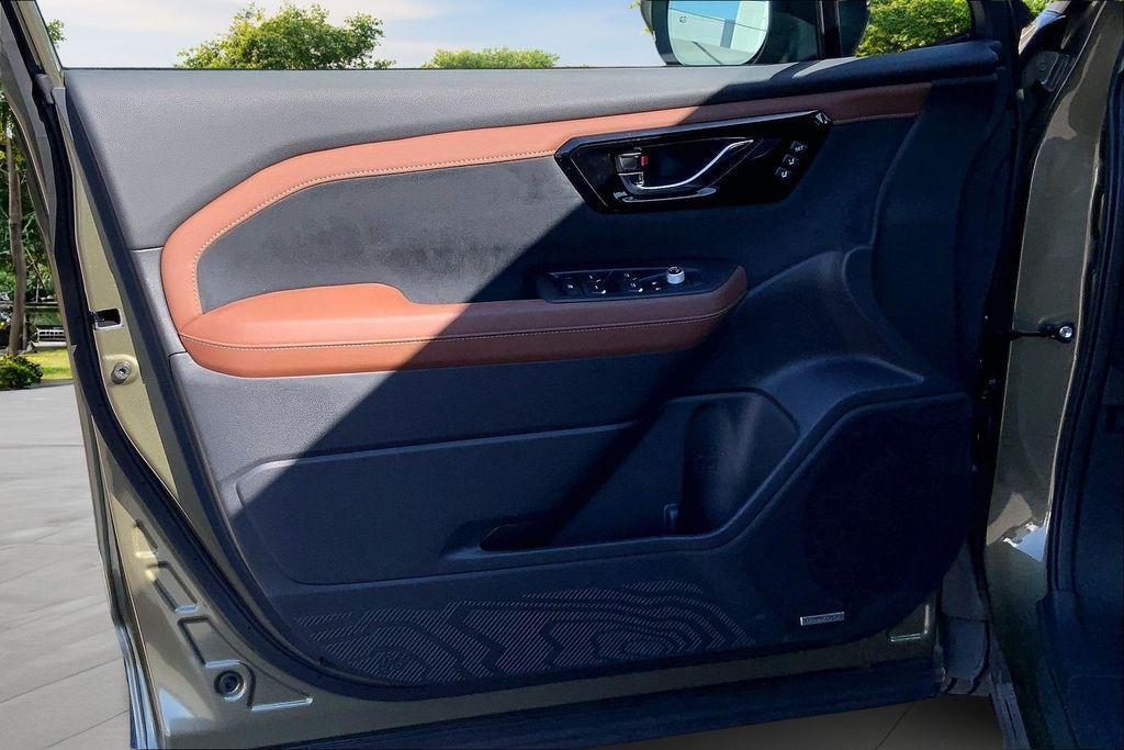 used 2026 Subaru Forester car, priced at $39,900