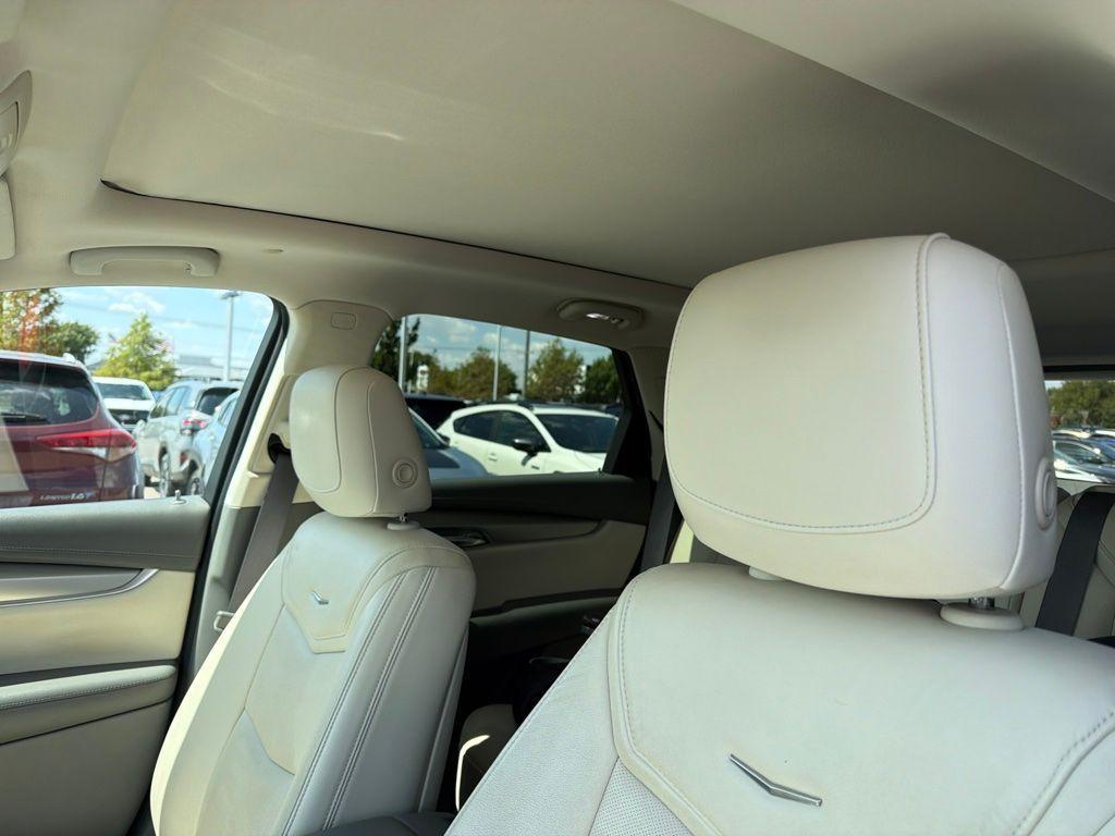 used 2018 Cadillac XT5 car, priced at $19,699