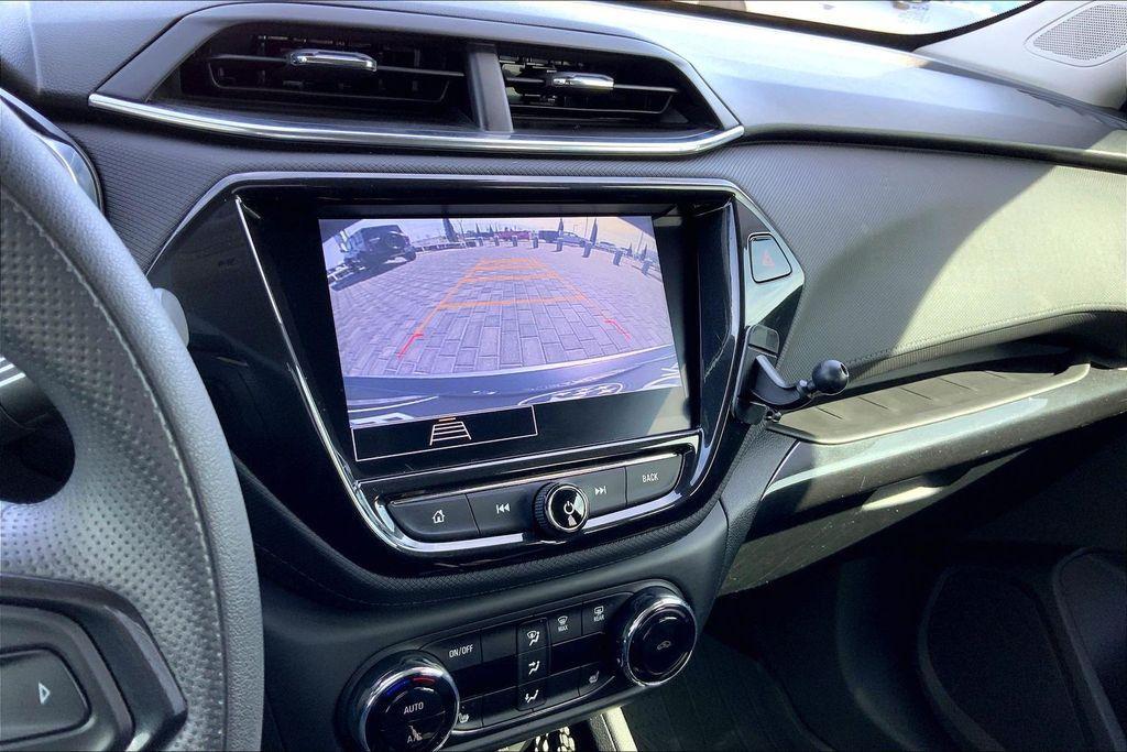 used 2021 Chevrolet TrailBlazer car, priced at $14,265