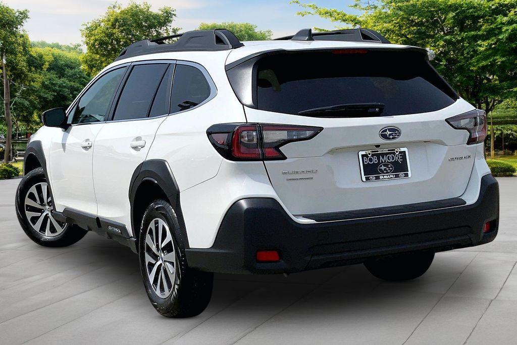 used 2025 Subaru Outback car, priced at $30,143