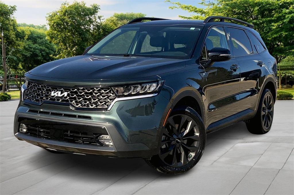 used 2023 Kia Sorento car, priced at $28,200