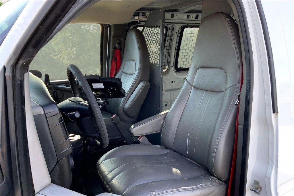 used 2015 Chevrolet Express 2500 car, priced at $14,000