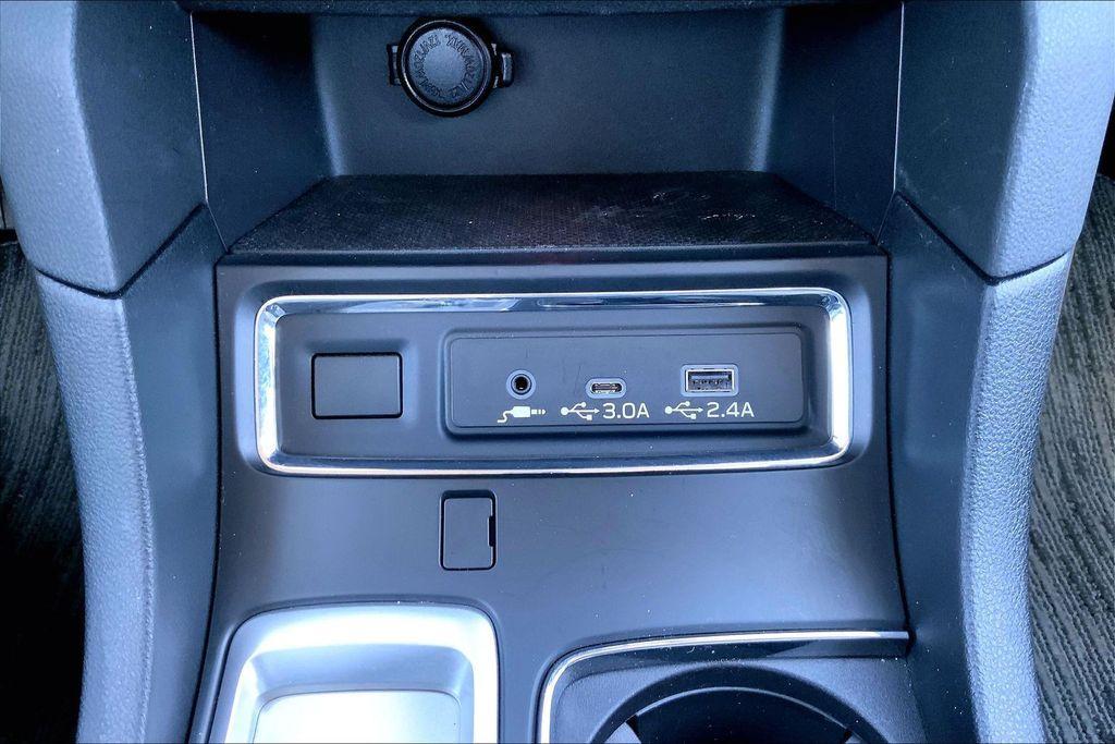 used 2025 Subaru Ascent car, priced at $33,258