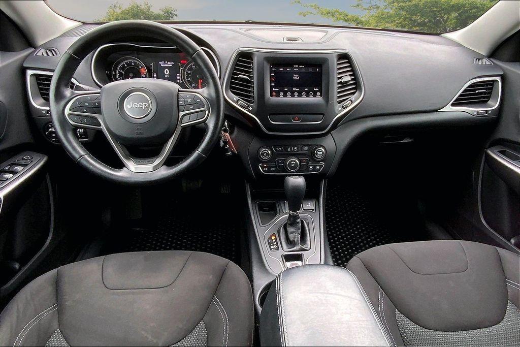 used 2019 Jeep Cherokee car, priced at $11,912