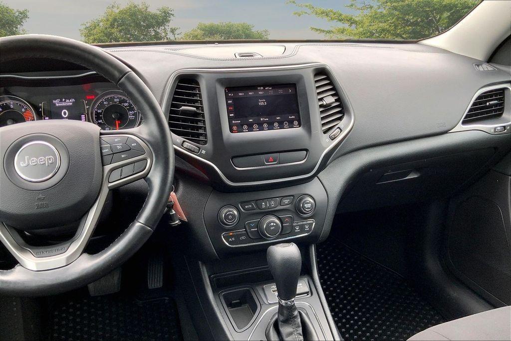 used 2019 Jeep Cherokee car, priced at $11,912