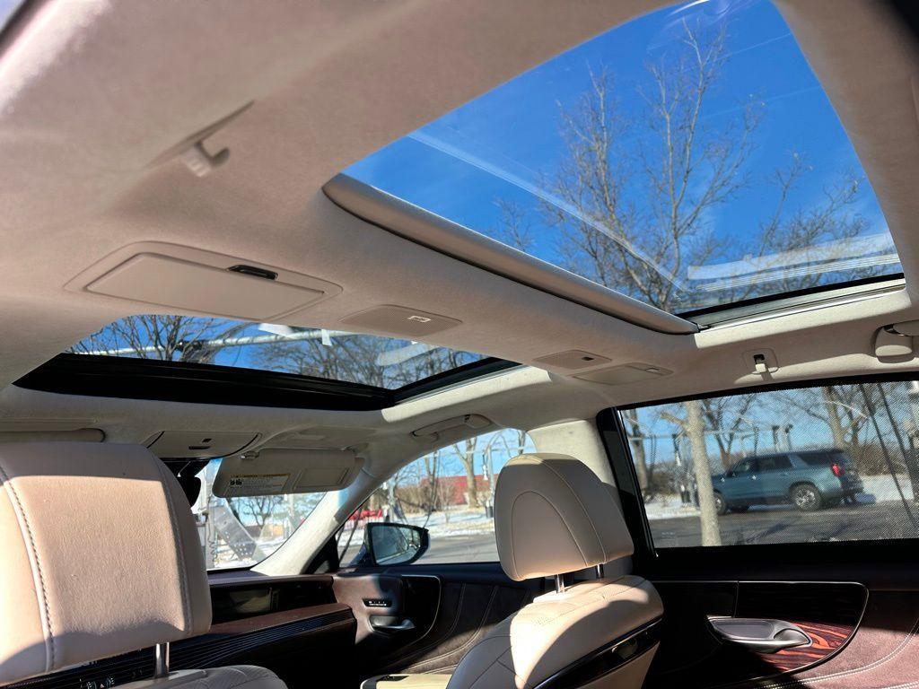 used 2018 Lexus LS 500 car, priced at $40,761