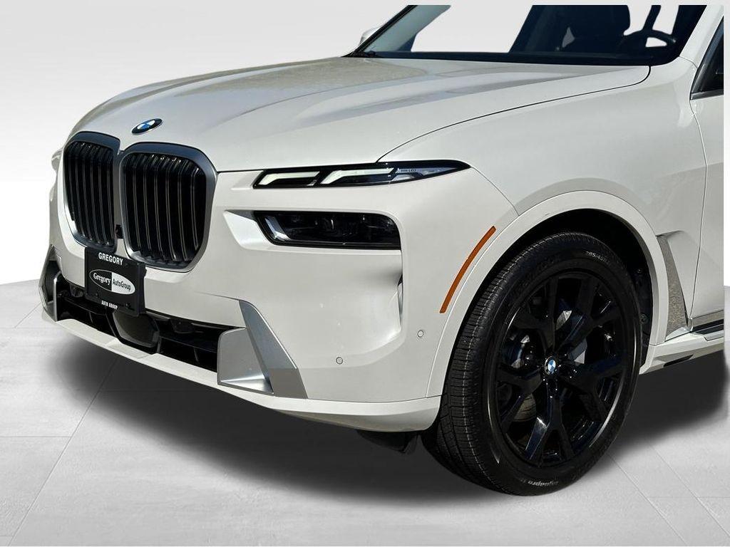used 2025 BMW X7 car, priced at $60,298