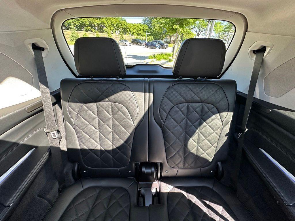 used 2025 BMW X7 car, priced at $60,298