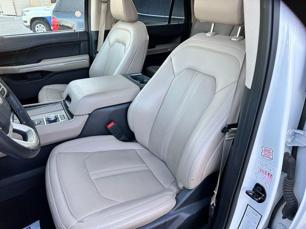 used 2024 Ford Expedition Max car, priced at $50,764