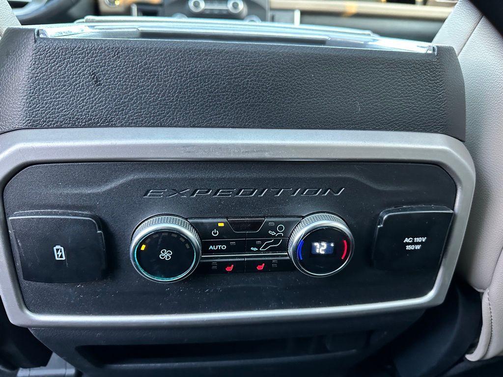 used 2024 Ford Expedition Max car, priced at $50,764