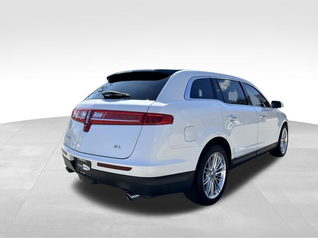 used 2018 Lincoln MKT car, priced at $15,872