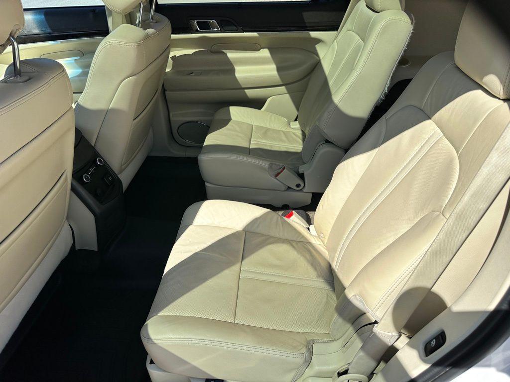 used 2018 Lincoln MKT car, priced at $15,872