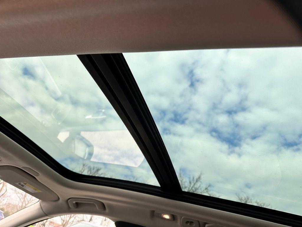 used 2025 Volvo XC60 car, priced at $31,593