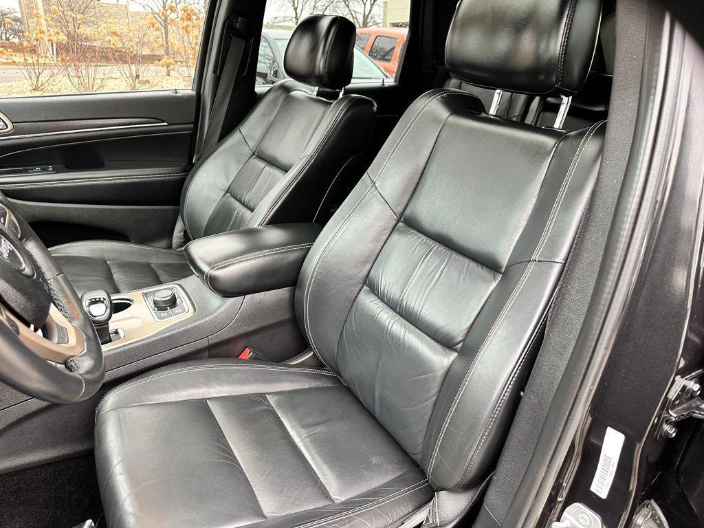 used 2015 Jeep Grand Cherokee car, priced at $13,209
