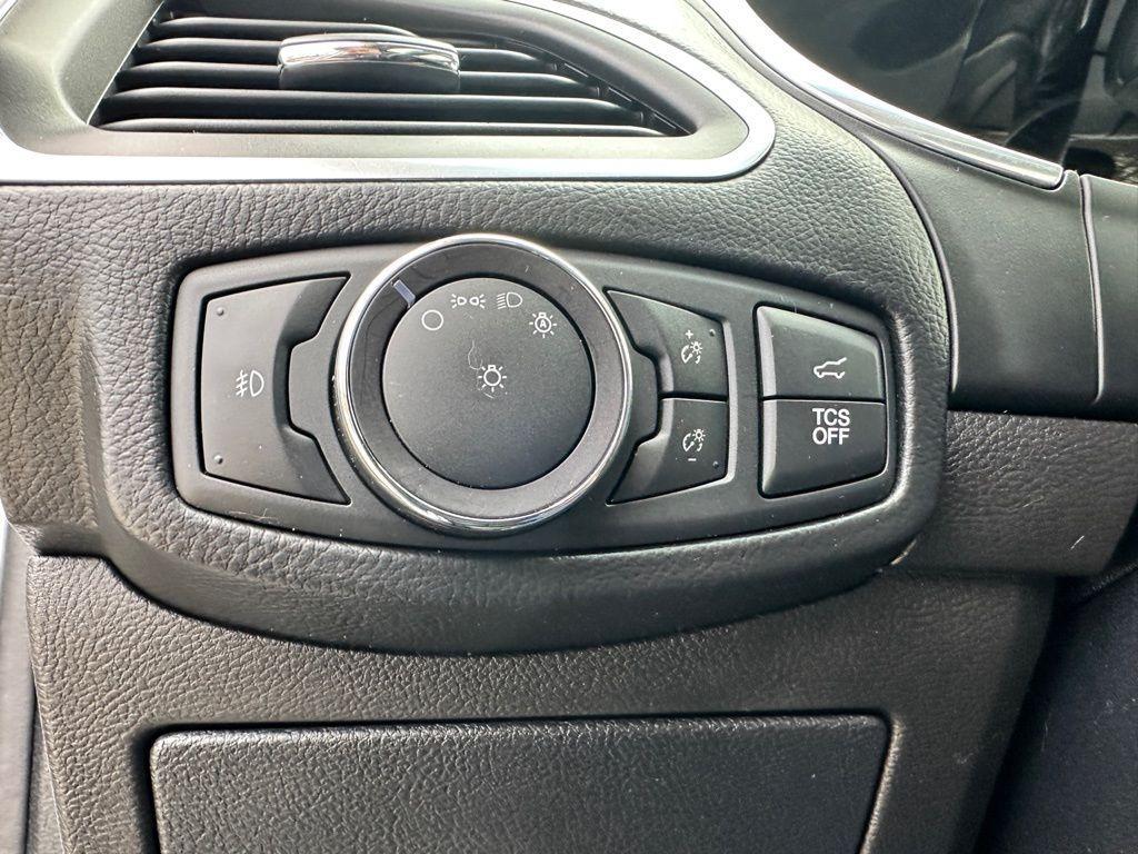 used 2019 Ford Edge car, priced at $16,736