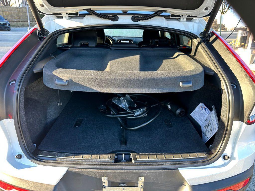 used 2023 Volvo C40 Recharge Pure Electric car, priced at $25,259