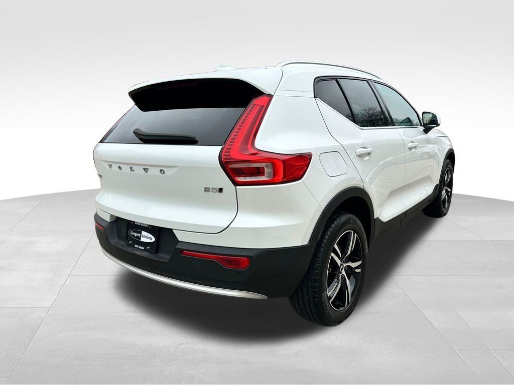 used 2025 Volvo XC40 car, priced at $28,196