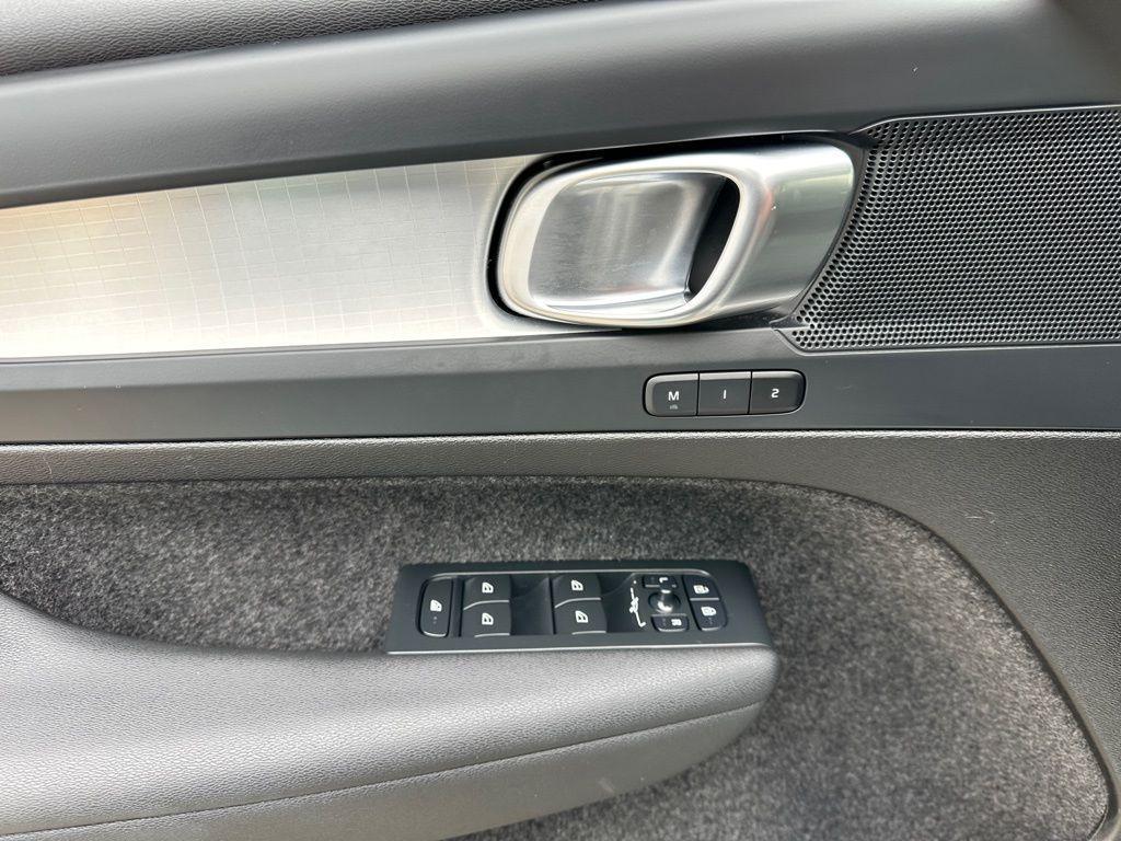 used 2025 Volvo XC40 car, priced at $28,196