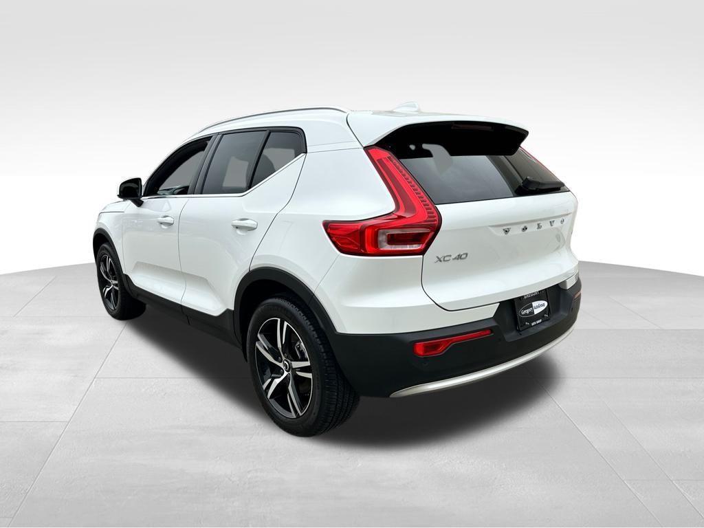 used 2025 Volvo XC40 car, priced at $28,196