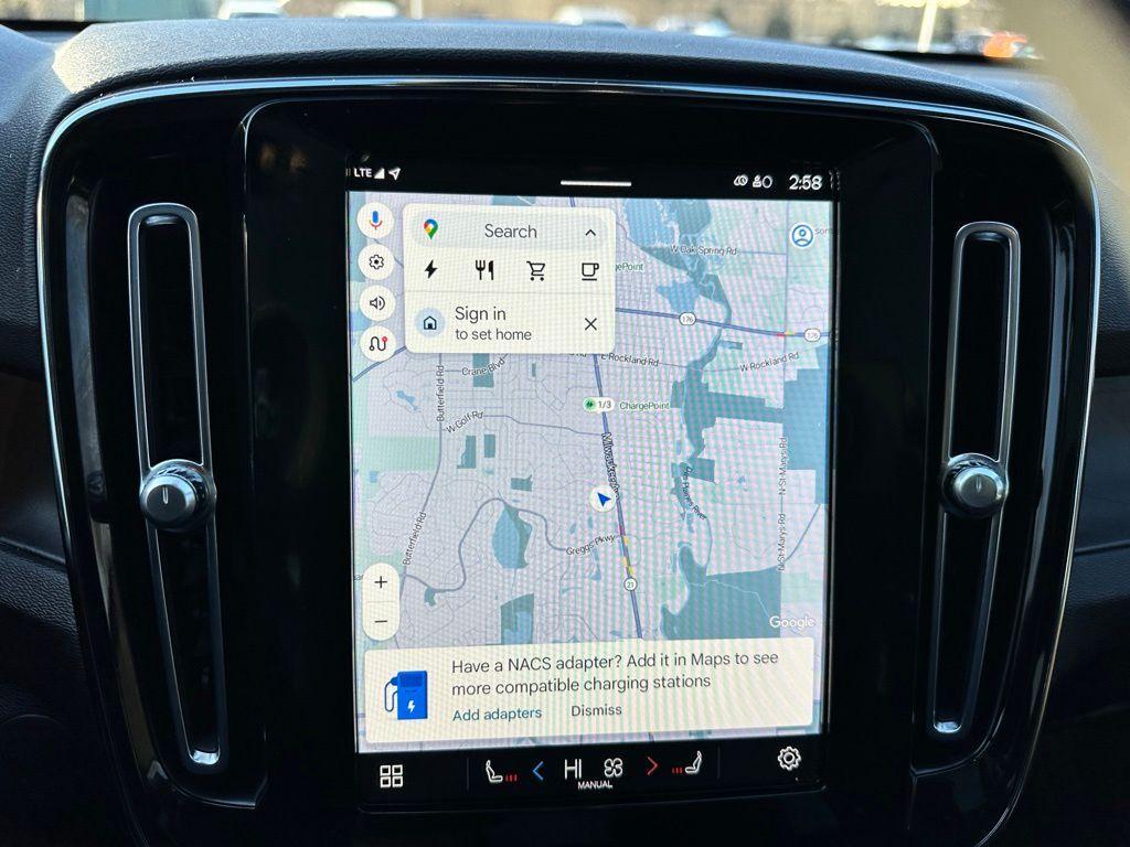 used 2023 Volvo C40 Recharge Pure Electric car, priced at $25,090