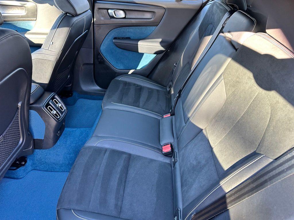 used 2023 Volvo C40 Recharge Pure Electric car, priced at $25,090
