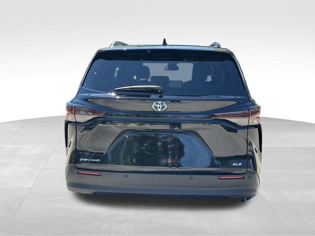 used 2025 Toyota Sienna car, priced at $48,814