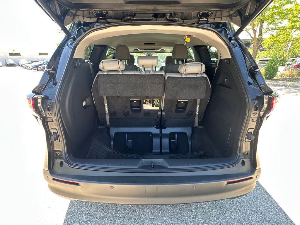 used 2025 Toyota Sienna car, priced at $48,814