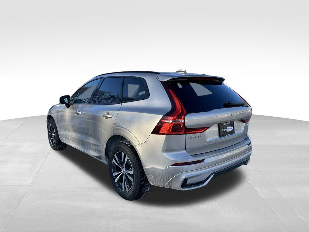 used 2025 Volvo XC60 car, priced at $28,996
