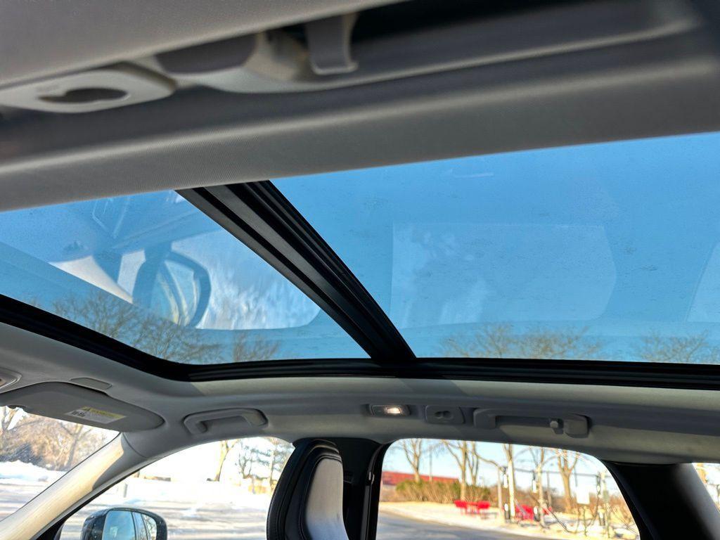 used 2025 Volvo XC60 car, priced at $28,996