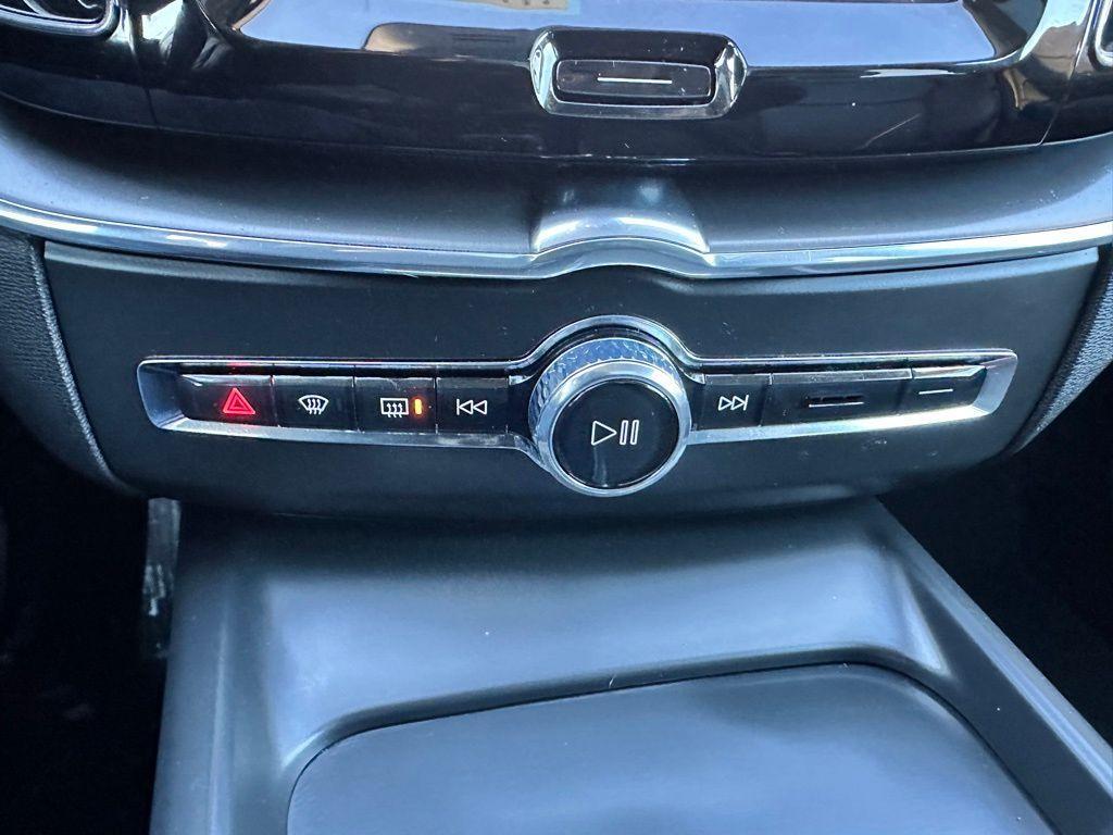 used 2025 Volvo XC60 car, priced at $28,996
