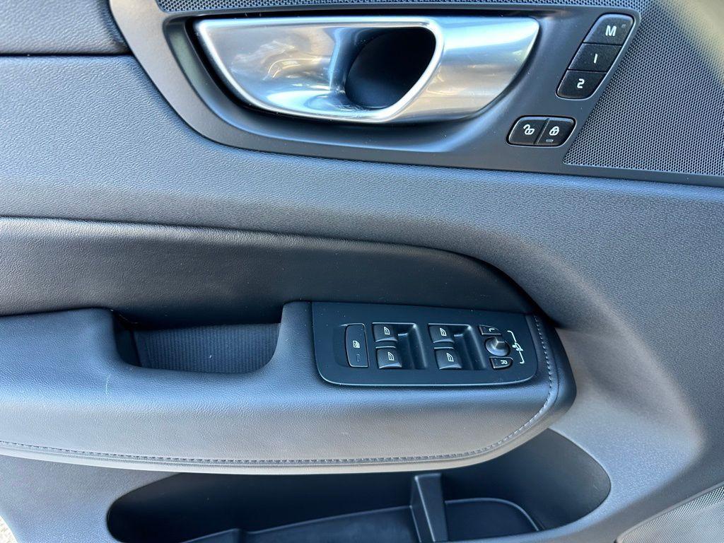 used 2025 Volvo XC60 car, priced at $28,996