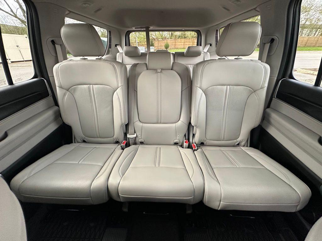 used 2024 Jeep Wagoneer car, priced at $47,886