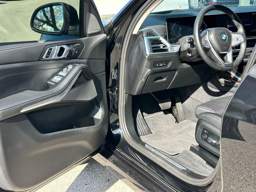 used 2025 BMW X7 car, priced at $58,439
