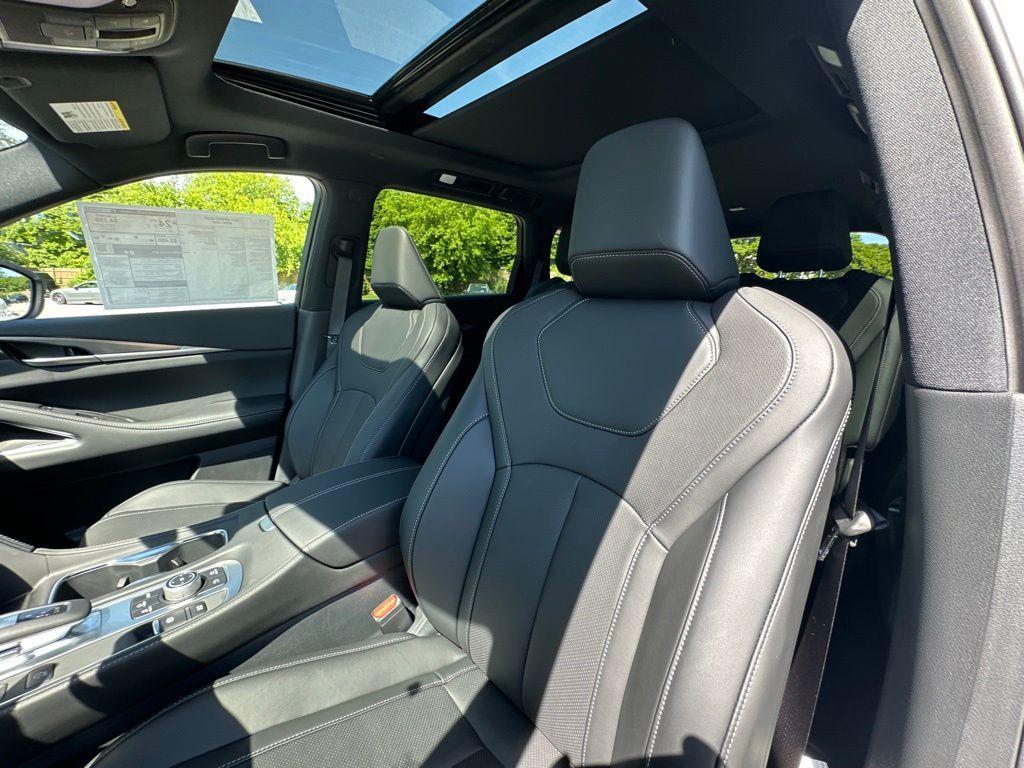 new 2027 INFINITI QX60 car, priced at $67,087