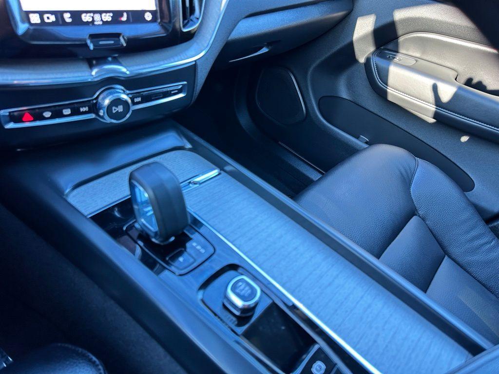 used 2025 Volvo XC60 car, priced at $31,596
