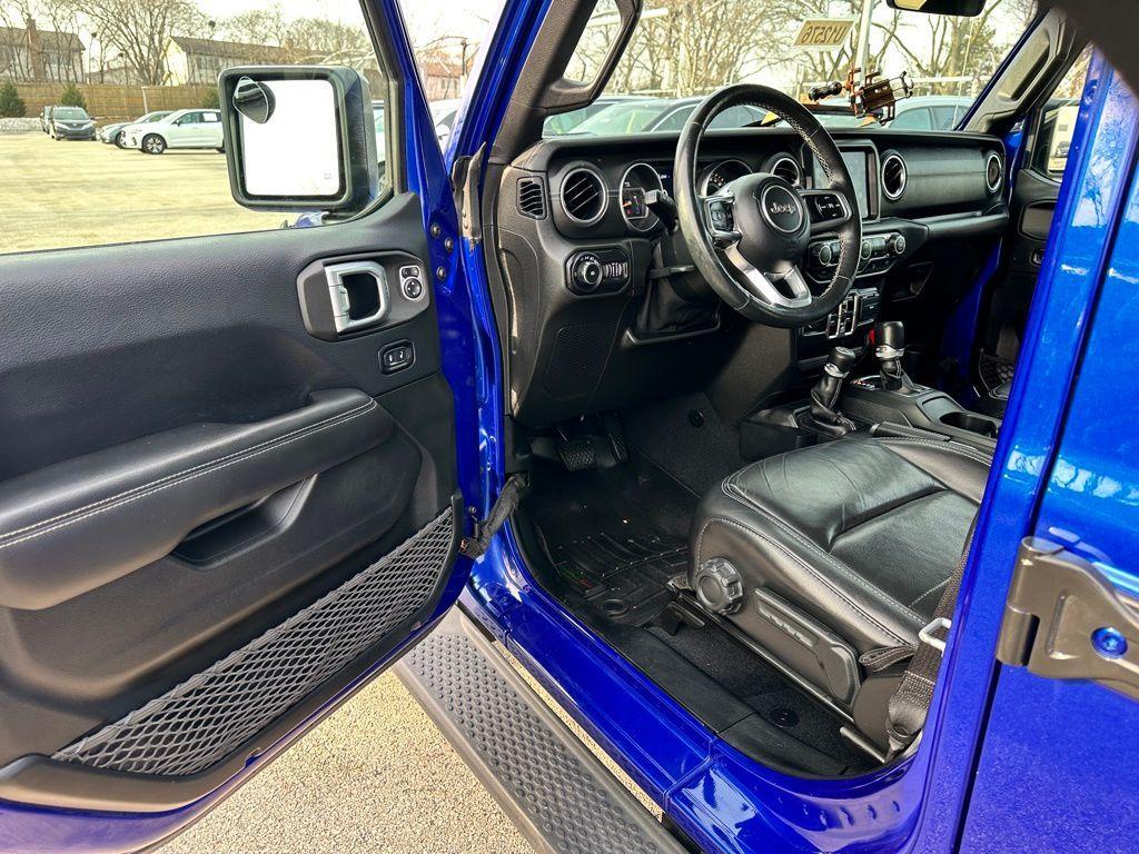 used 2019 Jeep Wrangler Unlimited car, priced at $21,994