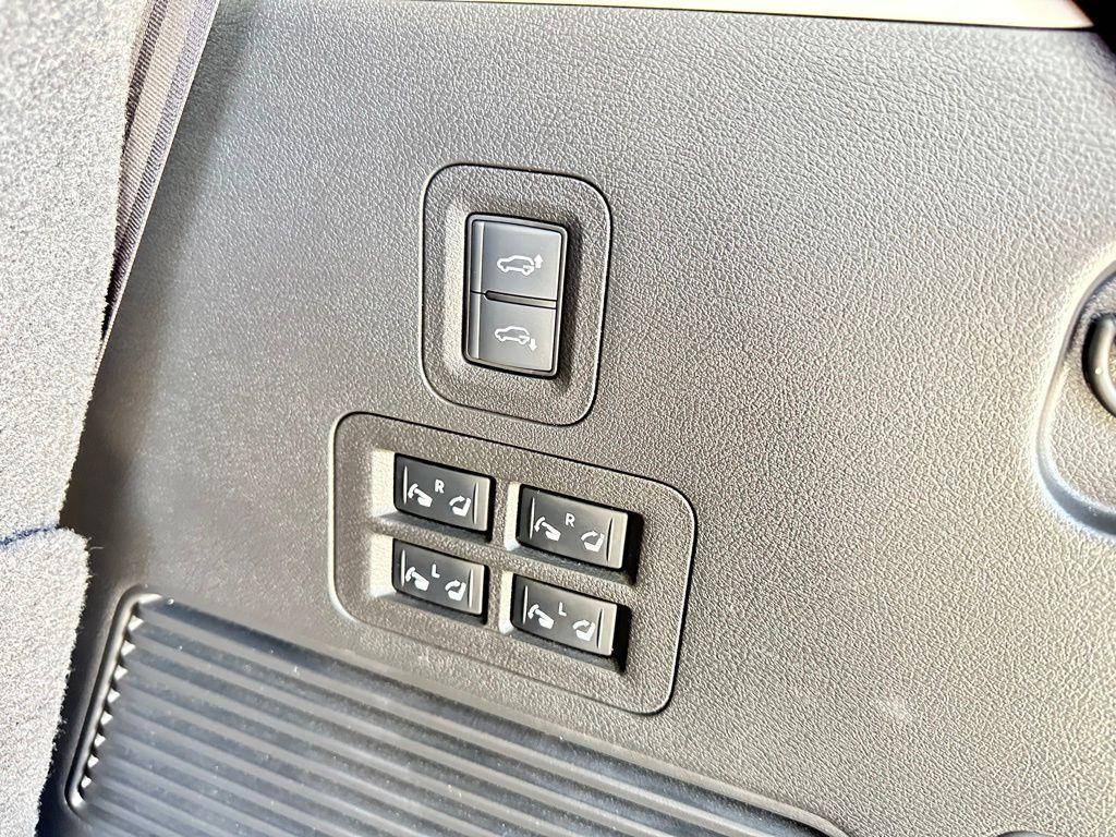 used 2025 INFINITI QX80 car, priced at $69,879