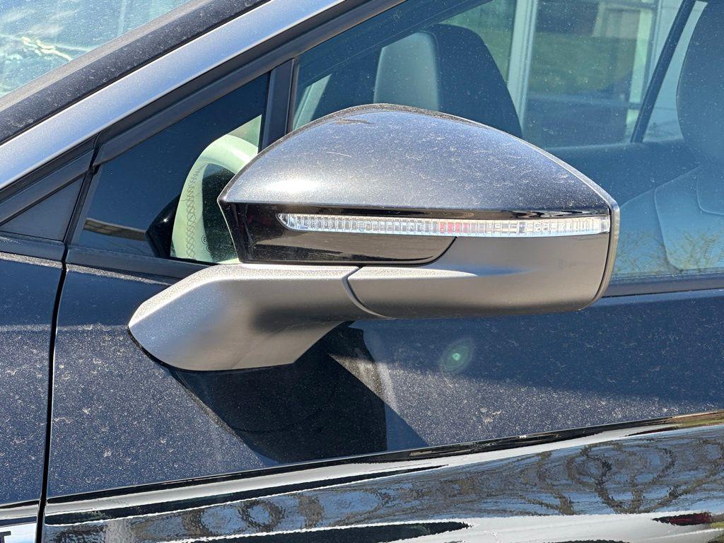 used 2021 Volkswagen ID.4 car, priced at $12,698