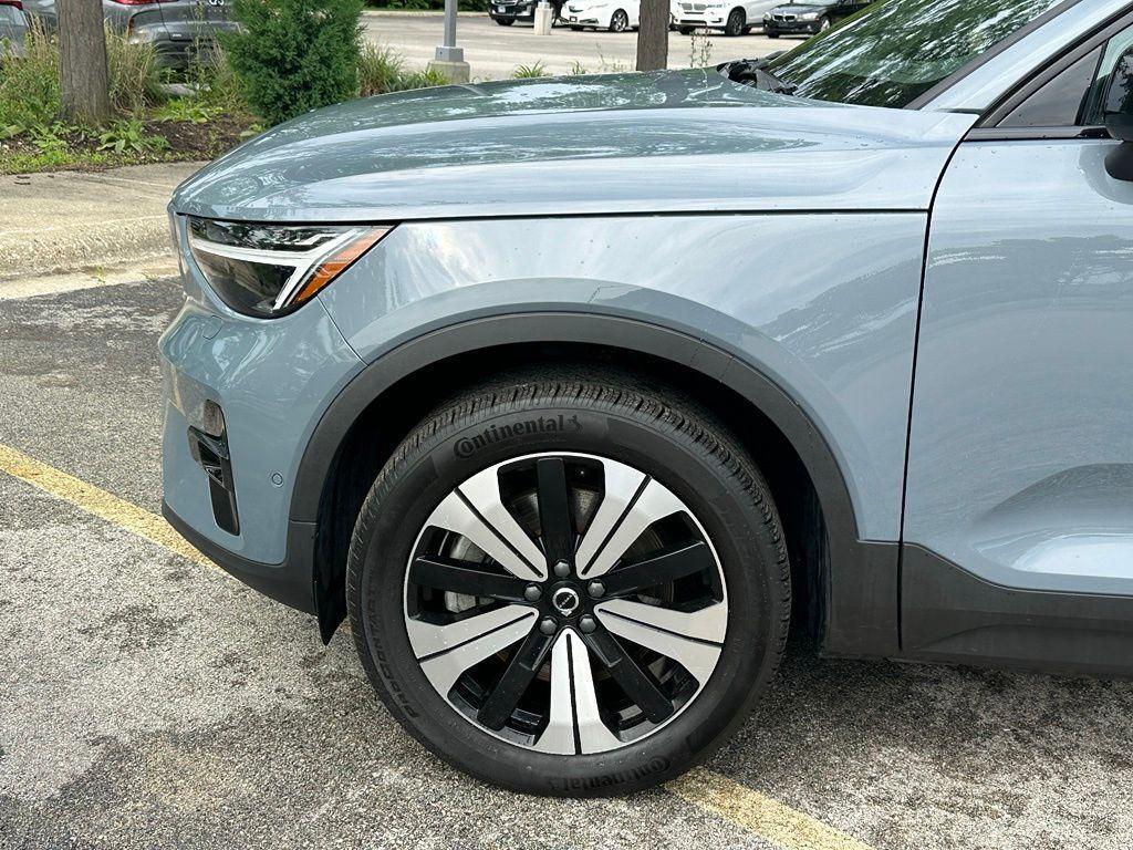 used 2023 Volvo C40 Recharge Pure Electric car, priced at $23,798