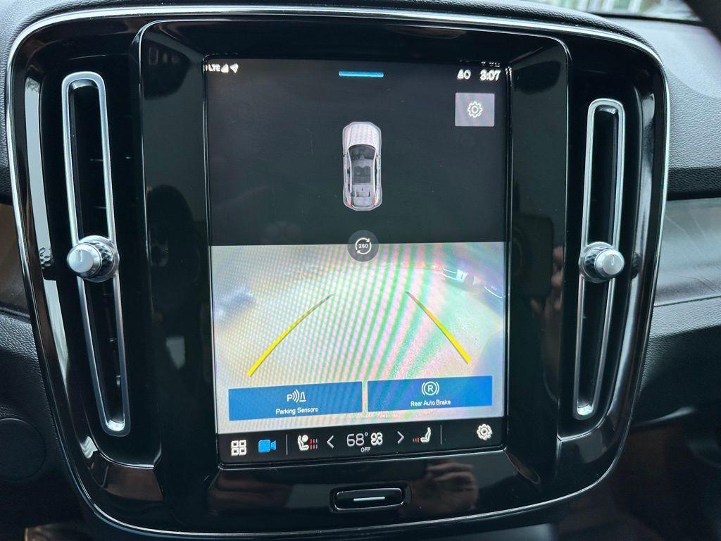 used 2023 Volvo C40 Recharge Pure Electric car, priced at $24,045