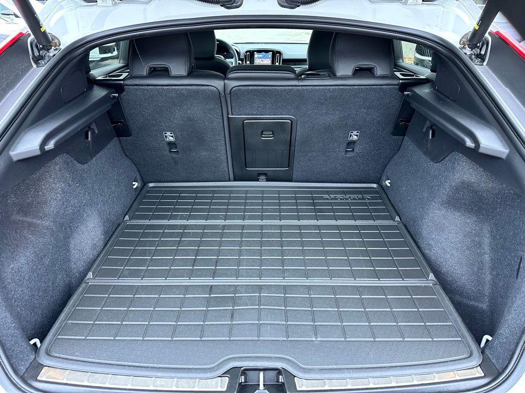 used 2023 Volvo C40 Recharge Pure Electric car, priced at $24,045